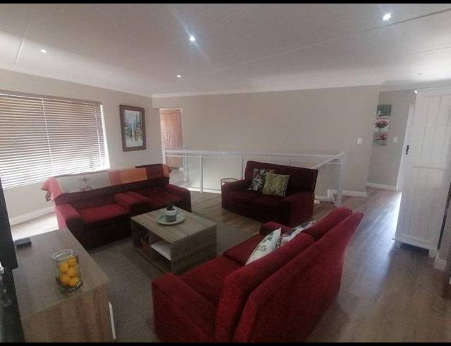 5 BEDROOM HOUSE FOR SALE IN MONTE CHRISTO